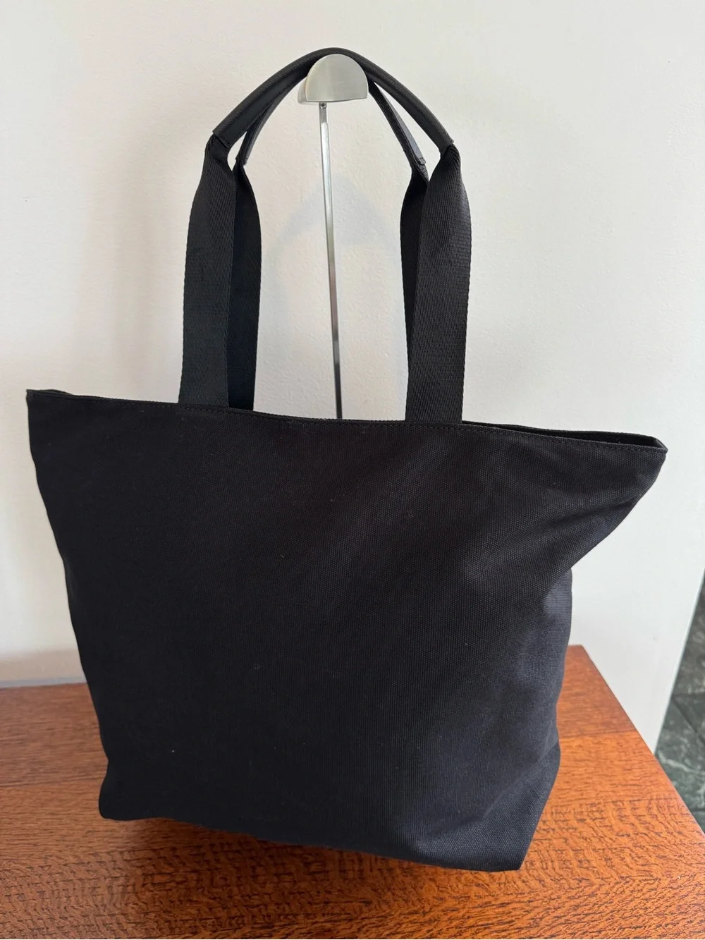 NWOT Karl Lagerfeld Paris Rue Lagerfeld Canvas Tote